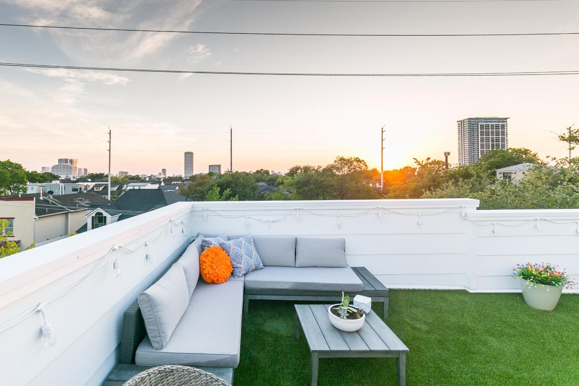 Montrose Guesthouse Suites By Dunyha Houston Exterior foto
